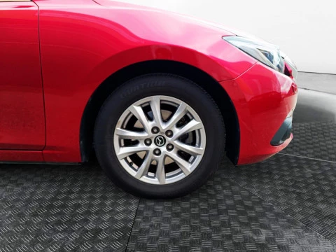 Mazda3 2.0 SKYACTIV-G 120 STYLE+CONFORT+ NAVI 5P