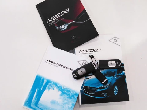 Mazda3 2.0 SKYACTIV-G 120 STYLE+CONFORT+ NAVI 5P