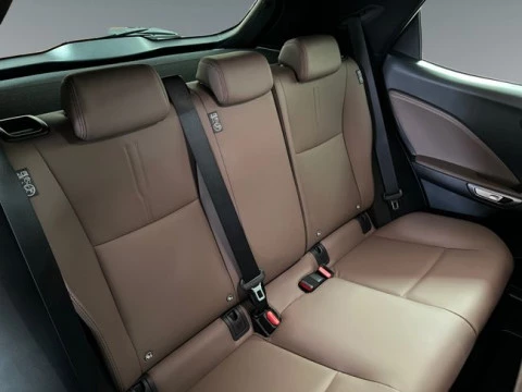 Lexus LBX 1.5 136cv HEV Elegant+