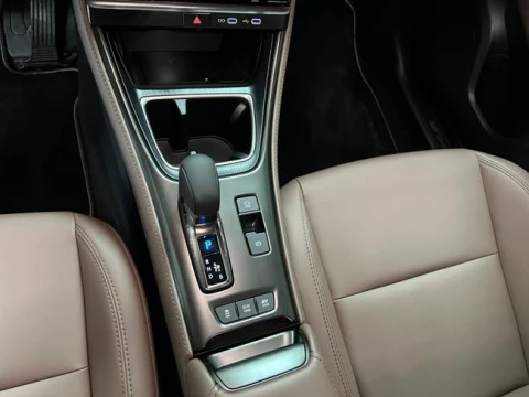 Lexus LBX 1.5 136cv HEV Elegant+