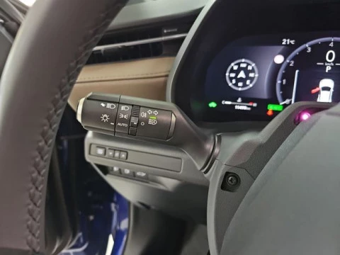 Lexus LBX 1.5 136cv HEV Elegant+