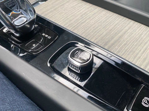 Volvo XC60 2.0 T6 RECHARGE INSCRIPTION AUTO 4WD 5P