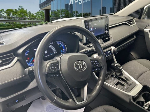 Toyota Rav4 2.5l 220H Advance