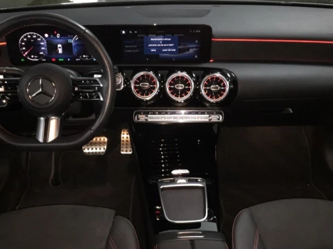 Mercedes-Benz Clase A  250 e Compacto