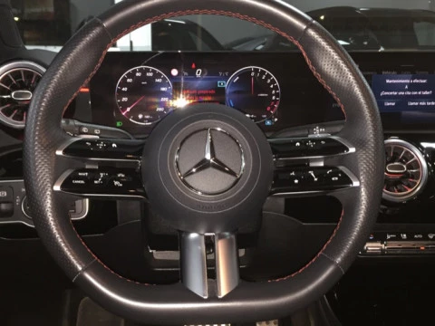 Mercedes-Benz Clase A  250 e Compacto