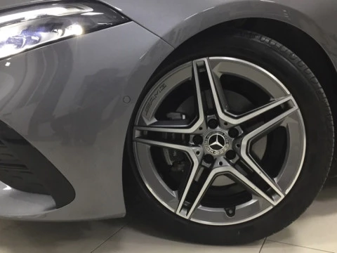 Mercedes-Benz Clase A  250 e Compacto