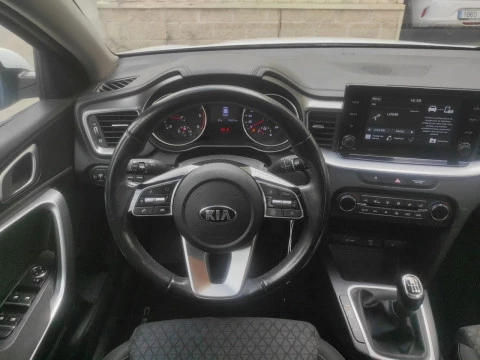 Kia Ceed 1.6 CRDi 100kW (136CV) Drive