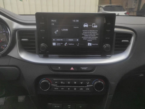 Kia Ceed 1.6 CRDi 100kW (136CV) Drive