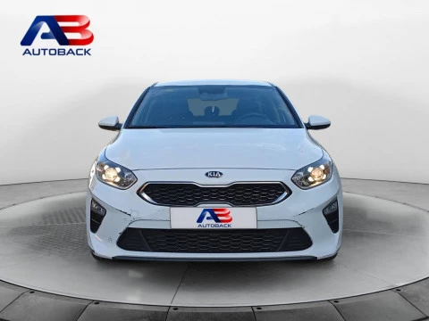 Kia Ceed 1.6 CRDi 100kW (136CV) Drive