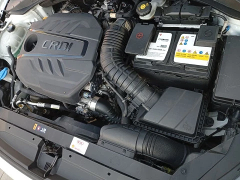 Kia Ceed 1.6 CRDi 100kW (136CV) Drive