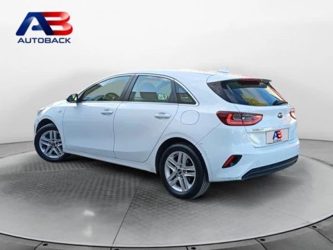 Kia Ceed 1.6 CRDi 100kW (136CV) Drive