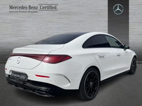 Mercedes-Benz Clase CLA  180 con tecnología híbrida
