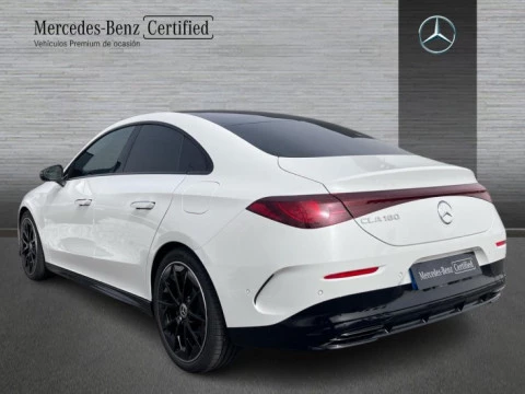 Mercedes-Benz Clase CLA  180 con tecnología híbrida