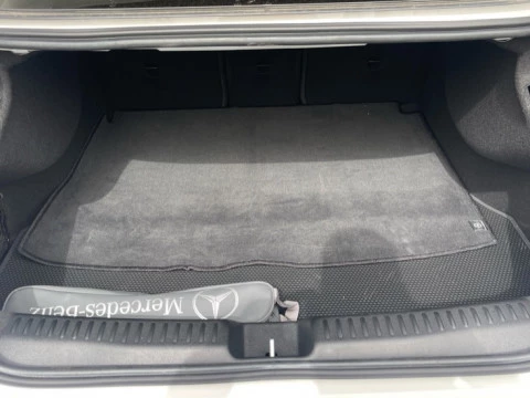 Mercedes-Benz Clase CLA  180 con tecnología híbrida