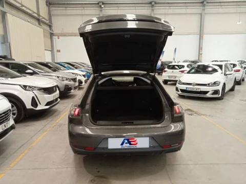 Peugeot 508 5P Active Pack BlueHDi 130 S&S EAT8