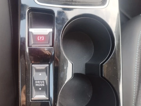 Peugeot 208 PureTech 73kW (100CV) Allure