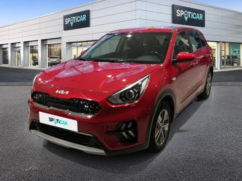Kia Niro 1.6 GDi HEV 104kW (141CV) Drive