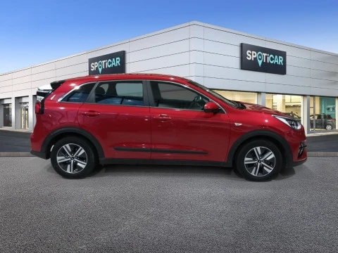 Kia Niro 1.6 GDi HEV 104kW (141CV) Drive