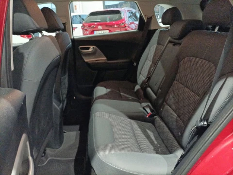 Kia Niro 1.6 GDi HEV 104kW (141CV) Drive