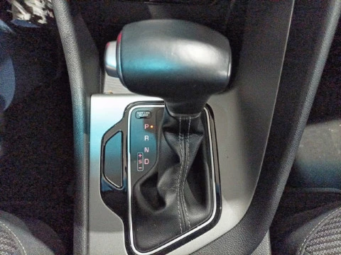 Kia Niro 1.6 GDi HEV 104kW (141CV) Drive