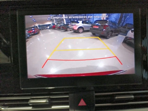 Kia Niro 1.6 GDi HEV 104kW (141CV) Drive