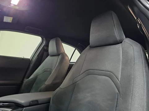 Lexus UX 2.0 250h Premium