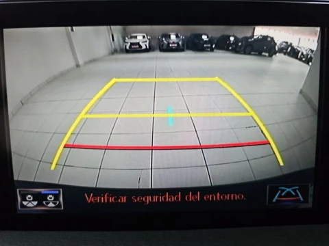 Lexus UX 2.0 250h Premium