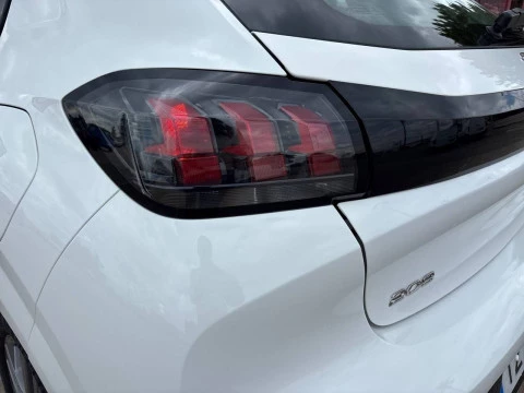Peugeot 208 BlueHDi 73kW (100CV) Active Pack
