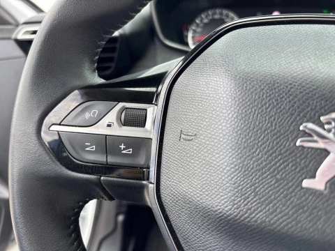 Peugeot 208 BlueHDi 73kW (100CV) Active Pack