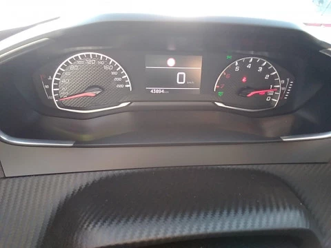 Peugeot 2008 Active Pack BlueHDI 81kW (110CV)