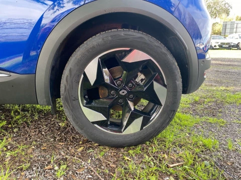 Renault Captur techno Eco-G 100cv (74 kW)