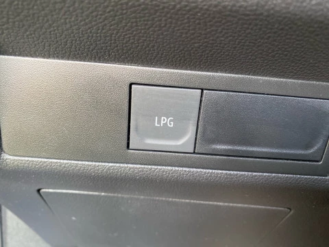 Renault Captur techno Eco-G 100cv (74 kW)