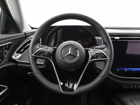 Mercedes-Benz Clase E 2.0 E 300 DE PHEV AUTO 313 4P