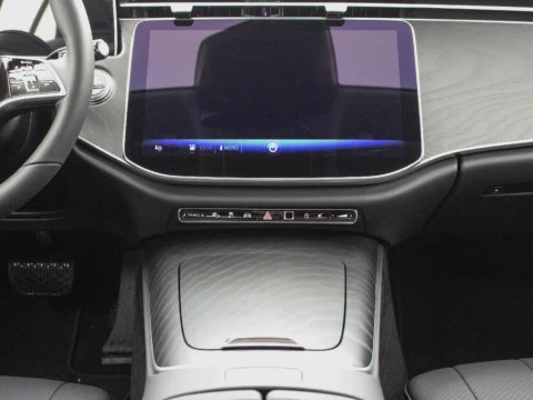 Mercedes-Benz Clase E 2.0 E 300 DE PHEV AUTO 313 4P