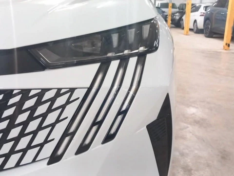 Peugeot 3008 Hybrid 1.2 100KW GT eDCS6