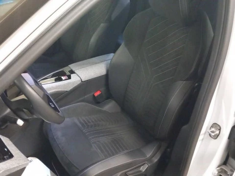 Peugeot 3008 Hybrid 1.2 100KW GT eDCS6