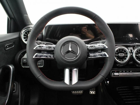 Mercedes-Benz Clase A A 250 e Compacto