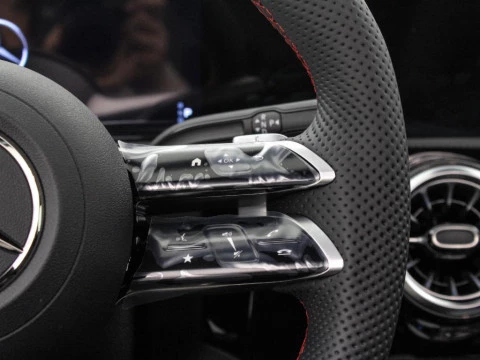 Mercedes-Benz Clase A A 250 e Compacto