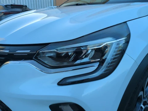 Renault Captur zen fast track E-Tech híbrido 105 kW