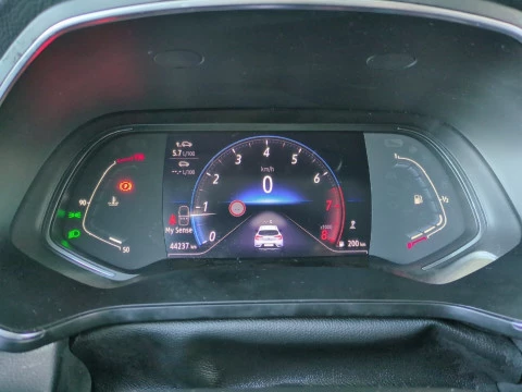 Renault Captur zen fast track E-Tech híbrido 105 kW