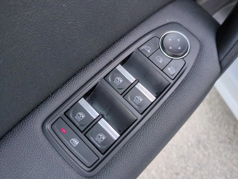 Renault Captur zen fast track E-Tech híbrido 105 kW