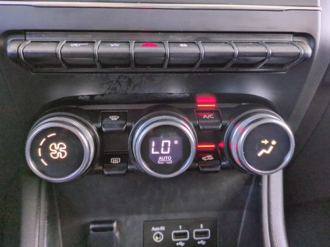 Renault Captur zen fast track E-Tech híbrido 105 kW