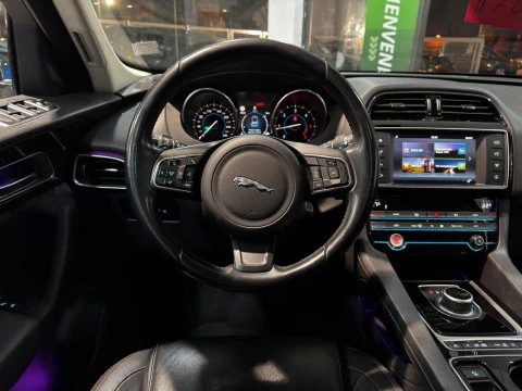 Jaguar F-Pace 2.0 I4D PRESTIGE AT AWD 180
