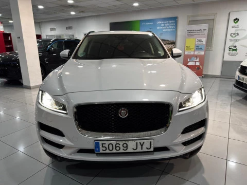 Jaguar F-Pace 2.0 I4D PRESTIGE AT AWD 180