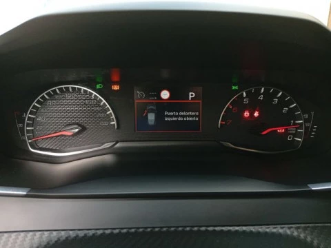 Peugeot 2008 Allure Pack BlueHDI 130 S&S EAT8