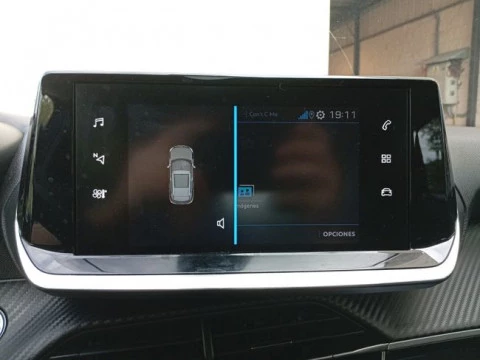 Peugeot 2008 Allure Pack BlueHDI 130 S&S EAT8