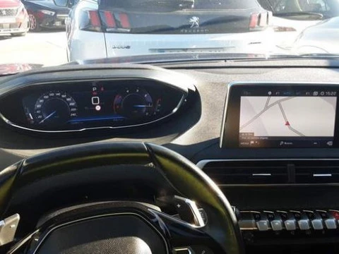 Peugeot 3008 1.5 BlueHDi 96kW (130CV) S&S Allure EAT8