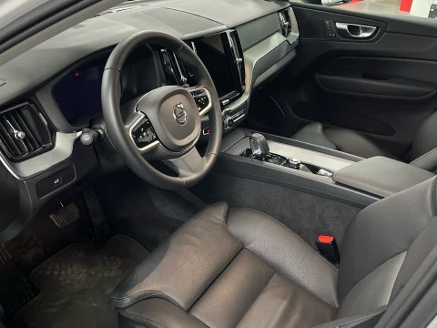 Volvo XC60 XC60 Plus, B5 AWD Mild Hybrid, Gasolina, Dark