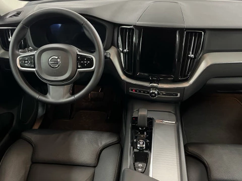 Volvo XC60 XC60 Plus, B5 AWD Mild Hybrid, Gasolina, Dark