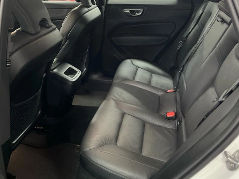 Volvo XC60 XC60 Plus, B5 AWD Mild Hybrid, Gasolina, Dark